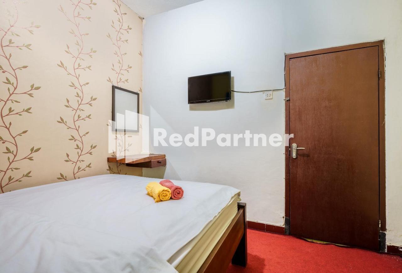 Nafisa Homestay Syariah Near Jatim Park 3 Batu Mitra Reddoorz Маланг Екстериор снимка